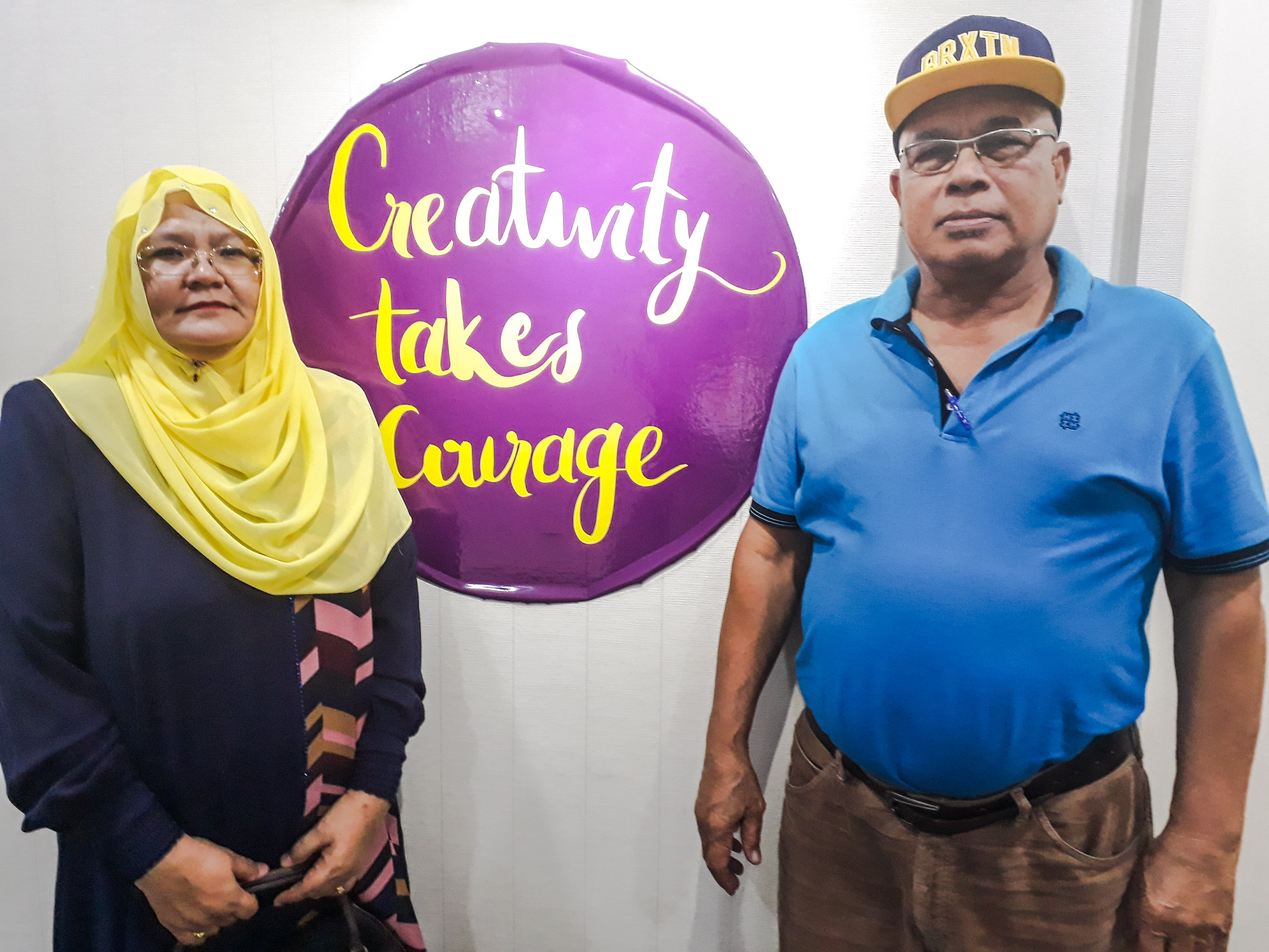 Mdm Roslina Mohd Shariff and her husband Mr Haji Kamal. (Epoch Times)