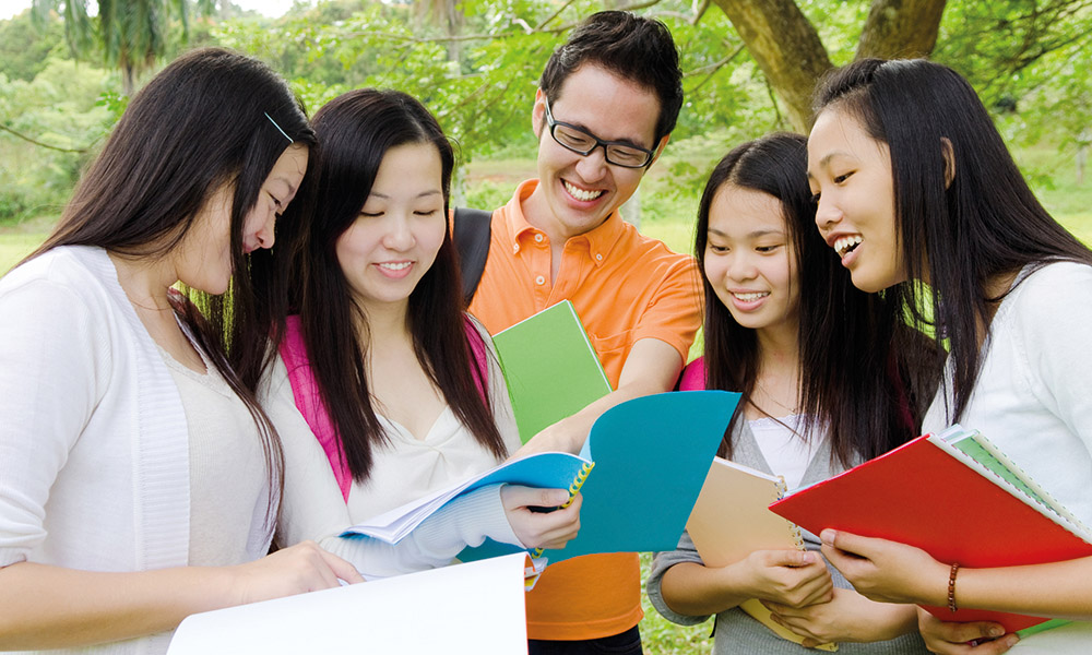 Shibusawa Eiichi felt that younger generations should choose their career paths based on their passion and abilities, rather than social status.