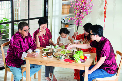 Traditionally, family reunion dinners take place on the first day of the Chinese New Year with the husband’s parents, and on the second day with the wife’s family. Source:123RF