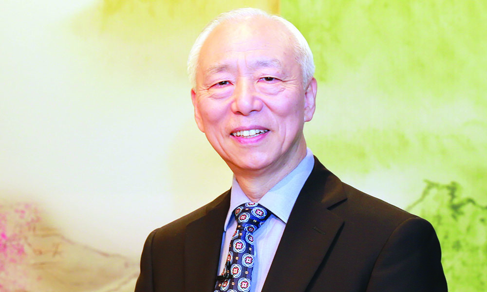 Dr Hu Naiwen